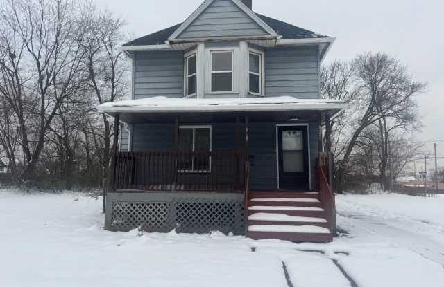 Charming 3-Bedroom Property in Prime Location 50% off on the second Month Rent