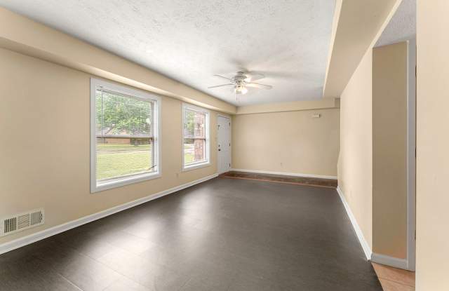 2130 Fairway Court Southeast