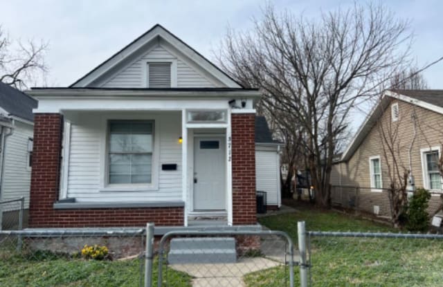 3712 Woodruff Ave - 3712 Woodruff Avenue, Louisville, KY 40215