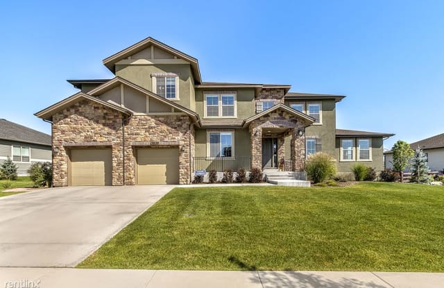 2820 Sunset View Drive - 2820 Sunset View, Fort Collins, CO 80528