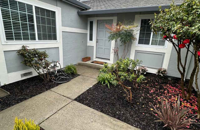 2 Bed 2 Bath W/ 2 Car Garage In Bancroft Village, Walnut Creek - 1916 Apollo Court, Walnut Creek, CA 94598