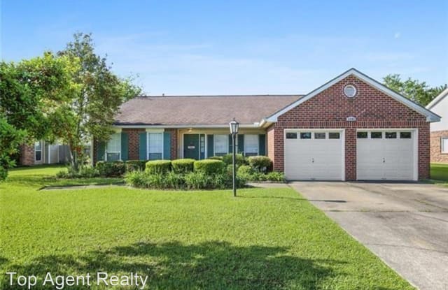 3505 W Meadow Lake Dr (Lorna Evans) - 3505 Meadow Lake Dr W, St. Tammany County, LA 70461