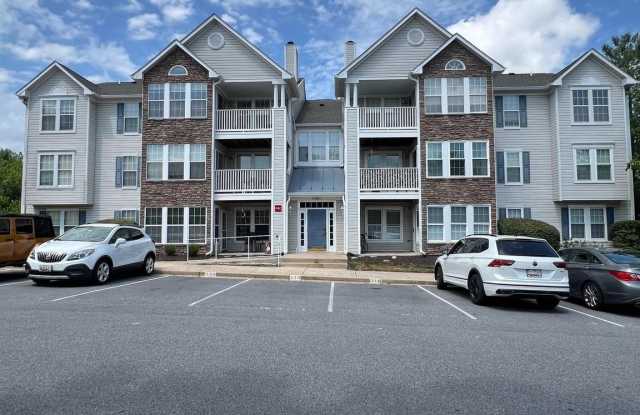 Photo of 5660 WADE Court unit: M