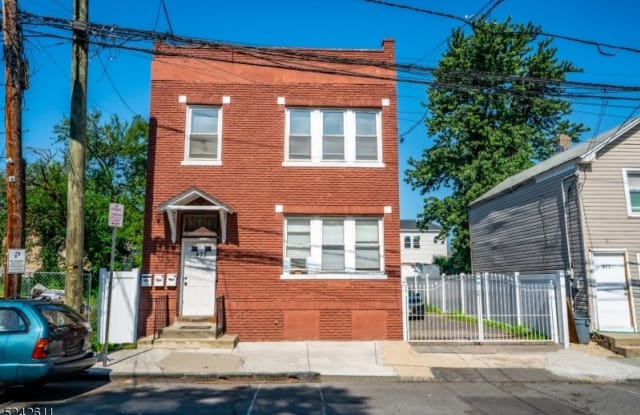 473 S 16Th St - 473 South 16th Street, Newark, NJ 07103