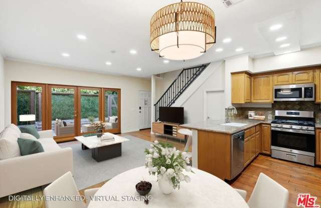 2406 Aviation Blvd unit: C