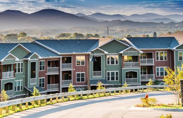 The Retreat at Hunt Hill