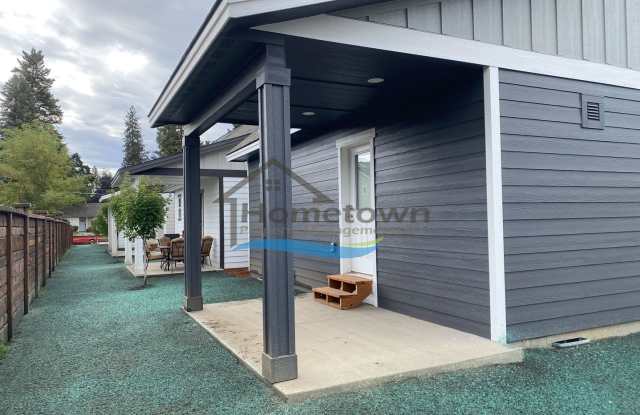 Beautiful 946 Square-Foot Custom Craftsman Home in Coeur d'Alene with 2 Bedrooms and 1.5 Bathrooms!