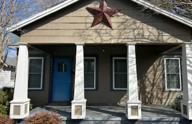 Quiet Downtown property