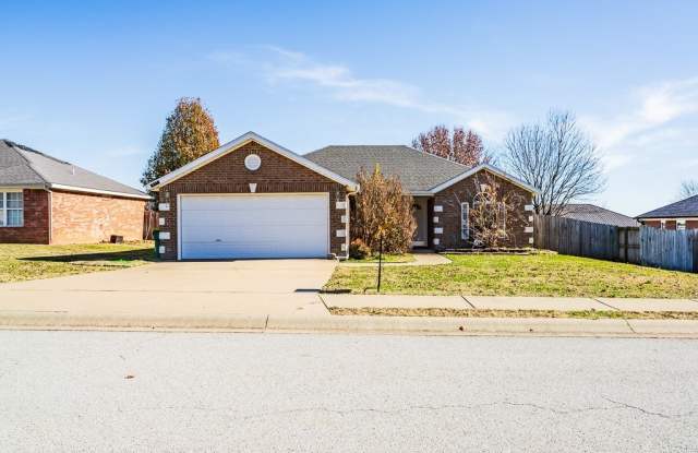 440 Spicewood Trail