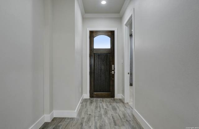 11158 Vance Jackson unit: 4