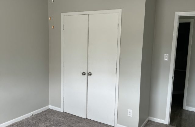 Photo of 835 Applewood Lane - 1