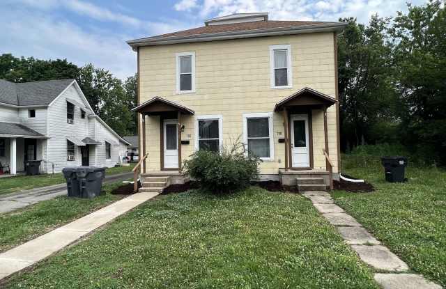 732 W 9th Street