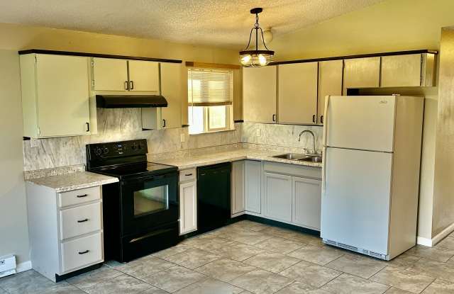 Photo of 2628 E Sinto Ave