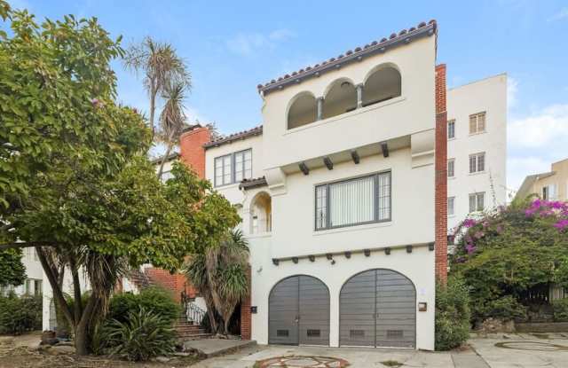 Photo of 27 Excelsior Ct