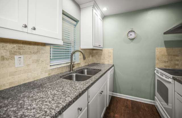 11655 3rd Street East - 19#19