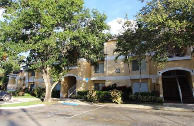 2607 NW 33rd St