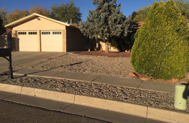 5637 Siboney Loop NE - 5637 Siboney Loop Northeast, Albuquerque, NM 87111