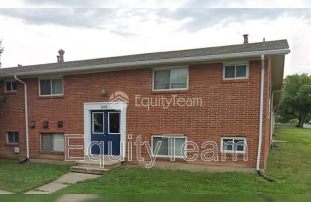 202 N 10th St