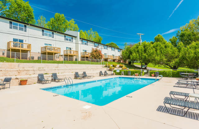 River Hill Townhomes