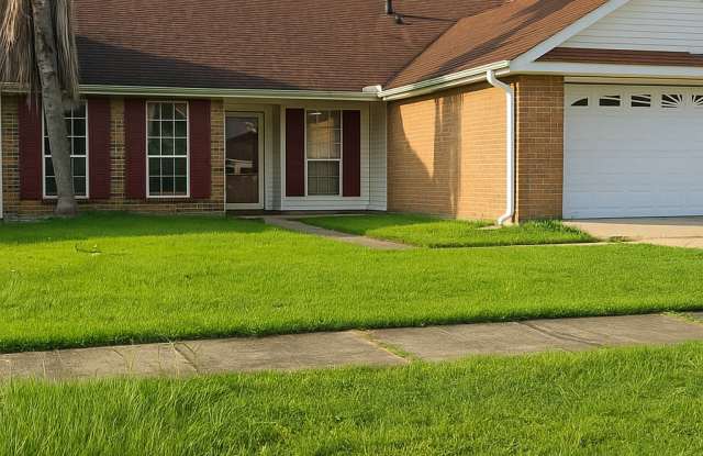 2709 Foliage Dr.