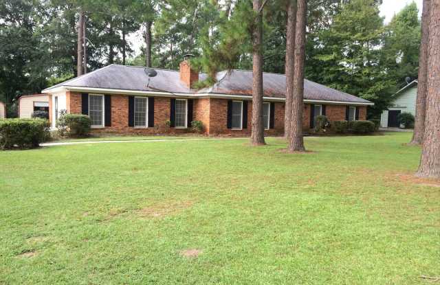 216 Merrywood Dr - 216 Merrywood Dr, Statesboro, GA 30458