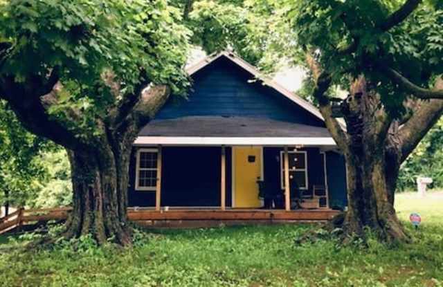 1775 S Henderson Street