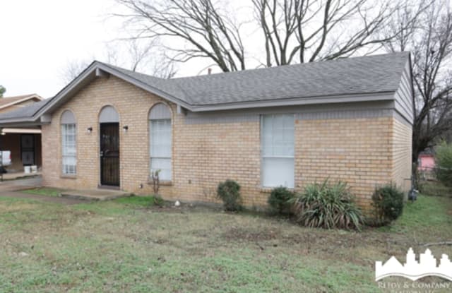 4864 Bradford Dr - 4864 Bradford Drive, Memphis, TN 38109