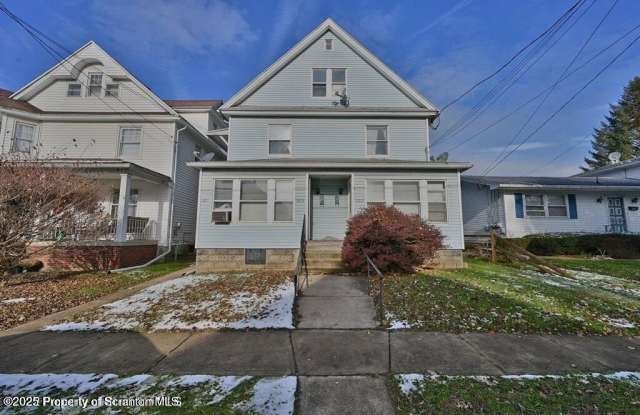 Photo of 2211 Brown Avenue