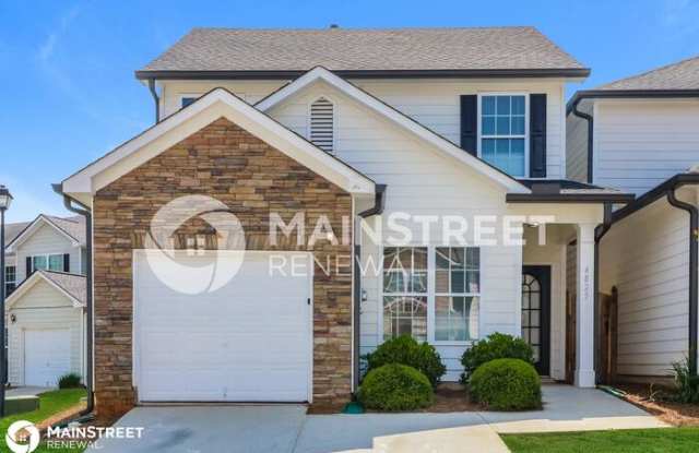 4825 Tangerine Circle