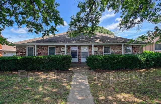 4329 Sterling Ave