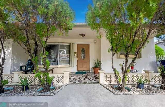 Photo of Charming 4-Bedroom, 3-Bath Home – Spacious, Bright  Move-In Ready!