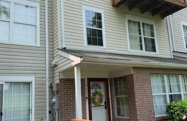 Photo of 4622 DEEPWOOD Court unit: 95D