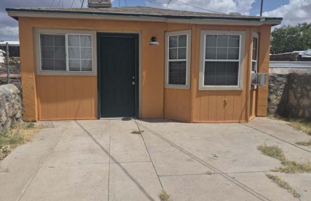 3915 Mobile Avenue