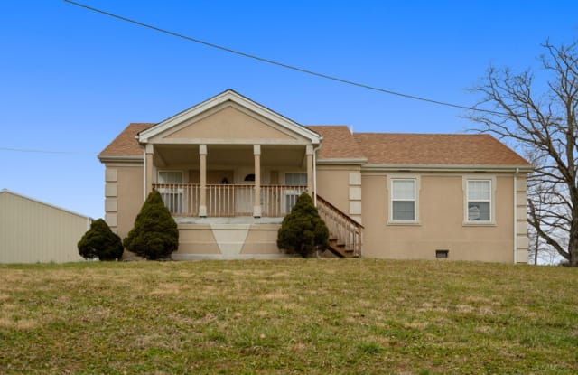 2612 VALLEY CREEK ROAD - 2612 Valley Creek Road, Hardin County, KY 42701