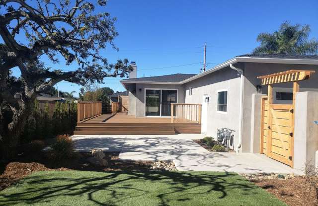 Modernized, 3BD/2BA House in Leucadia: Minutes to Beach, Town, YMCA!