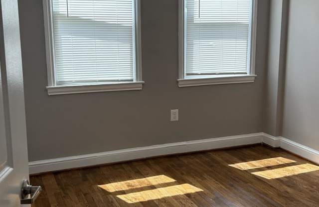 6234 Clay Street, NE