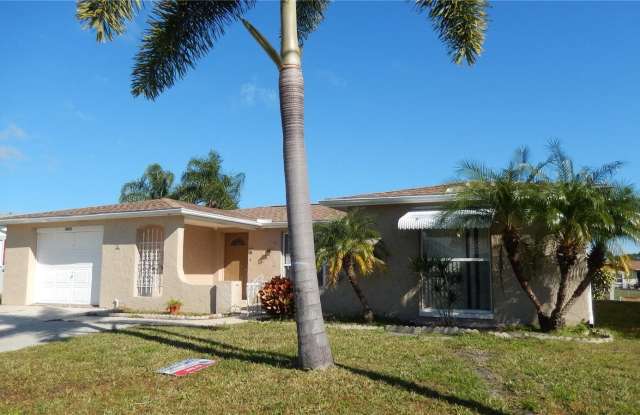 2052 NORFOLK DRIVE