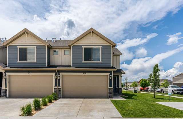 Photo of 231 Warbler Court