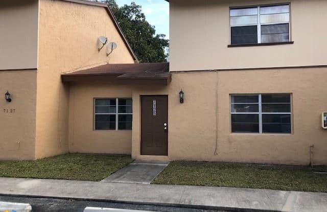 7125 W Sunrise Blvd - 7125 West Sunrise Boulevard, Plantation, FL 33313