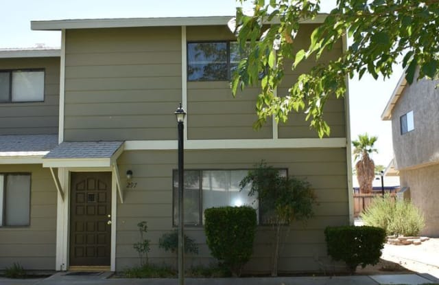 297 E Upjohn Ave - 297 East Upjohn Avenue, Ridgecrest, CA 93555