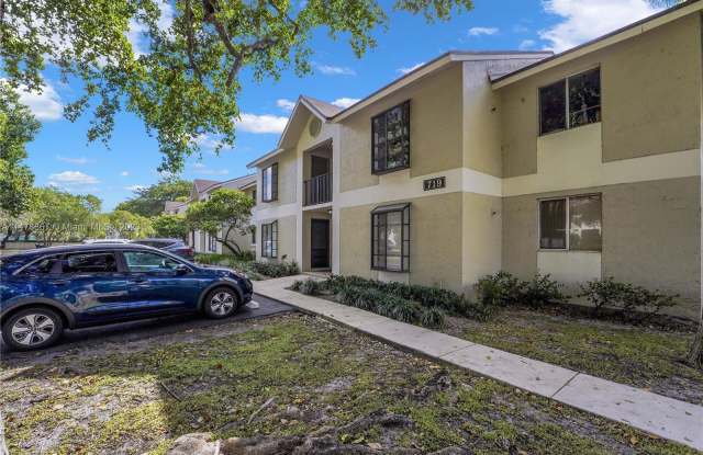 719 Gardens Drive - 719 Gardens Drive, Pompano Beach, FL 33069