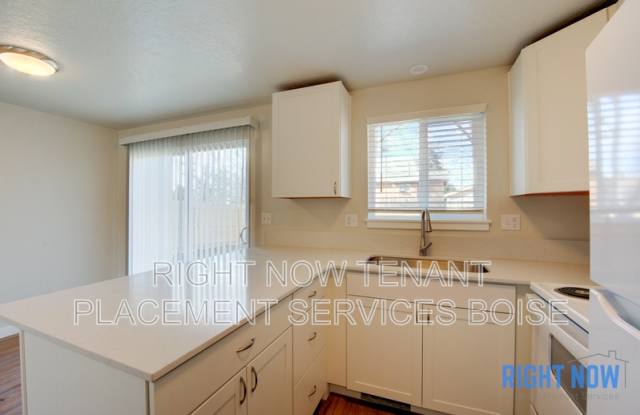 1901 South Atlantic Street - 1