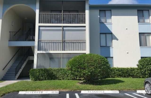 1110 Green Pine Boulevard