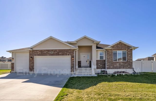 2223 W 3200 S - 2223 West 3200 South, West Haven, UT 84401