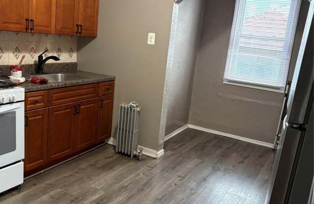 109-11 131st Street unit: 1