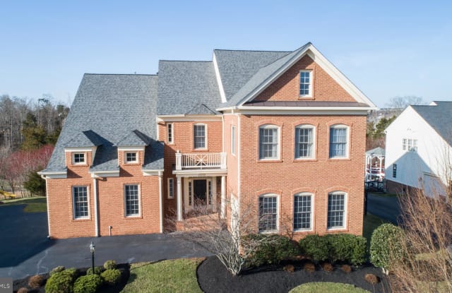 43239 PARKERS RIDGE DRIVE - 43239 Parkers Ridge Drive, Lansdowne, VA 20176