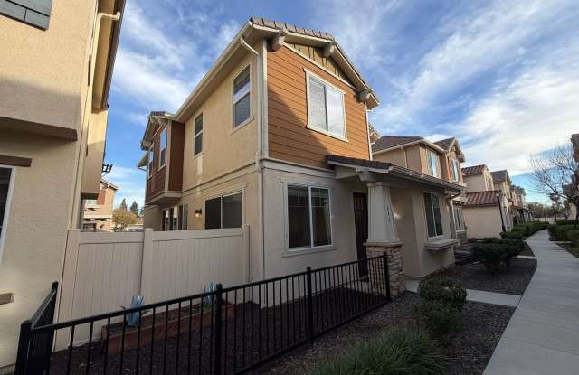 Photo of 646 S. Brampton Ave. 4 Bed, 3 Bath Home in Gated Community of Rialto!