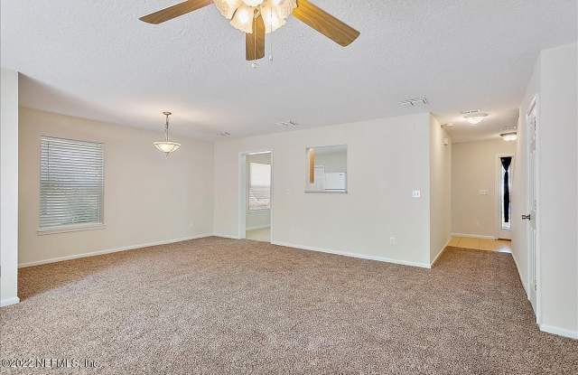 452 DUTTON ISLAND Road W