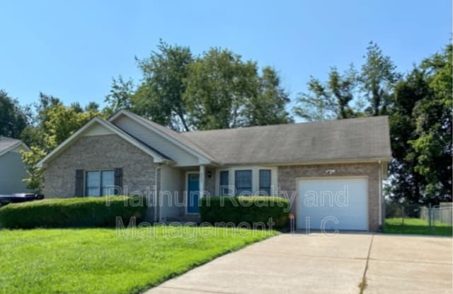 3222 S Senseney Cir - 3222 North Senseney Circle, Clarksville, TN 37042