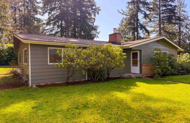 3bd/1.5ba Edmonds Home
